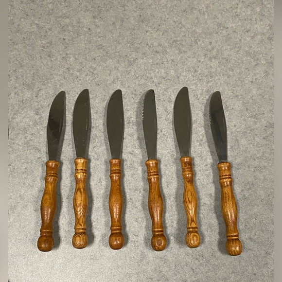 Old Colony Stainless Steel Natural Wood Handle Vintage Tableware (24 Piece Set) - Picture 4 of 7